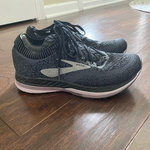 Brooks Bedlam women’s running shoes